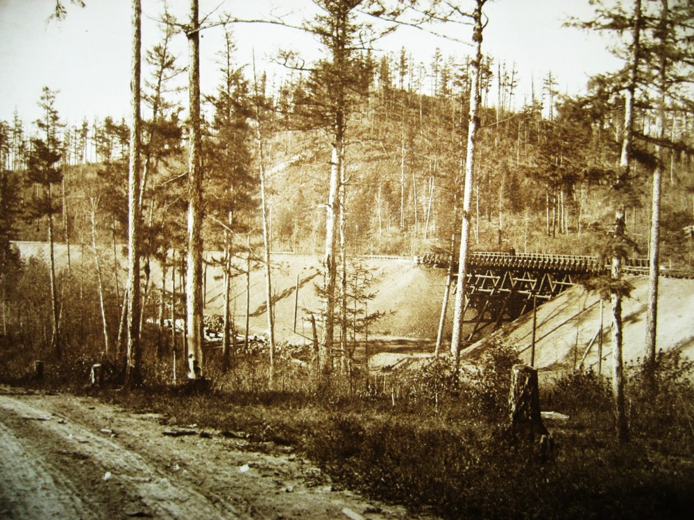 108. Полотно железной дороги на 47 версте.